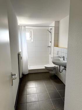 Tageslichtbad m. Dusche - Etagenwohnung mit 62,00 m² in Singen (Hohentwiel) zur Miete