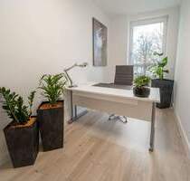 Büro direkt an der Alster - möbliert, flexibel, mit Empfang & Café - Hamburg St. Georg