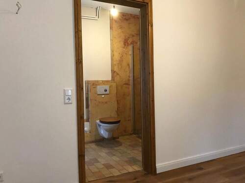 EG LI 2 Zimmer 450,00€ KM - 