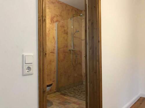 EG LI 2 Zimmer 450,00€ KM - 