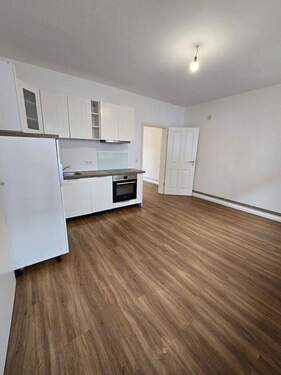 EG RE 2 Zimmer 450,00€ KM - 