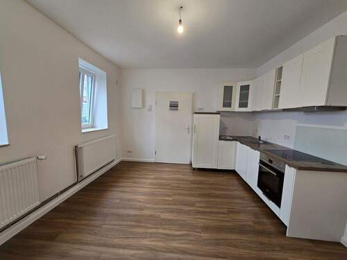 EG RE 2 Zimmer 450,00€ KM - 