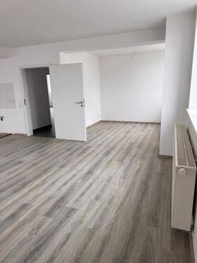 Offener Wohn- und Küchenbereich 2 - 2 Zimmer Etagenwohnung zur Miete in Hachenburg