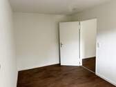 Zimmer (2) - 1 Zimmer Etagenwohnung in Singen (Hohentwiel)