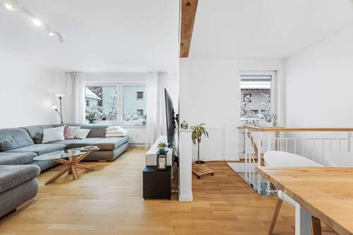 Wohn- und Essbereich - 5 Zimmer Etagenwohnung zum Kaufen in München