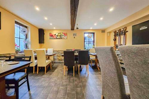 Gewerbeeinheit Sitzbereich - 