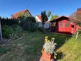 Garten mit Gartenhaus - 