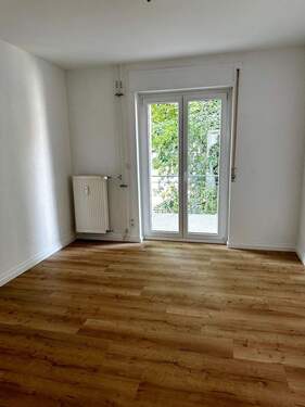 Schlafen - 2 Zimmer Etagenwohnung in Singen (Hohentwiel)