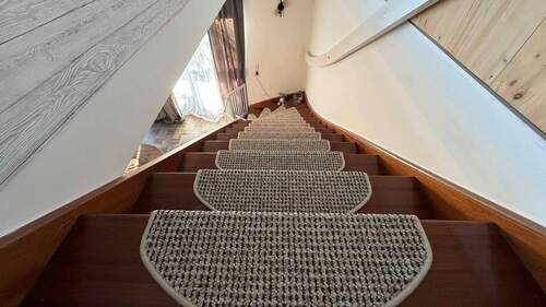 Treppe zum Dachgeschoss - 