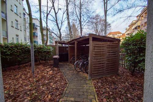 Innenhof Fahrradstellplatz - 