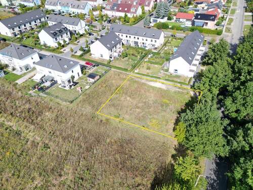 Gesamtes Grundstück - Grundstück in Leipzig zum Kaufen