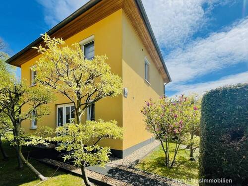 Herzlich Willkommen - Ruhiges Einfamilienhaus mit Wintergarten und PV in Bohnsdorf