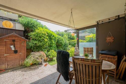 Terrasse - 4 Zimmer Etagenwohnung zum Kaufen in Meerbusch