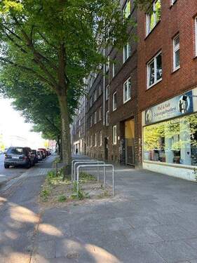 Strassenansicht - 2 Zimmer Etagenwohnung zum Kaufen in Hamburg Horn