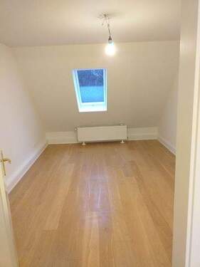 Zimmer 1 - 