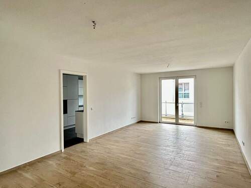 Wohnzimmer geräumt - 