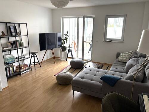 Wohnzimmer Bild 1 - Wohnung in Frankfurt am Main - 335.000,00 EUR Kaufpreis, ca.  67,00 m² Wohnfläche