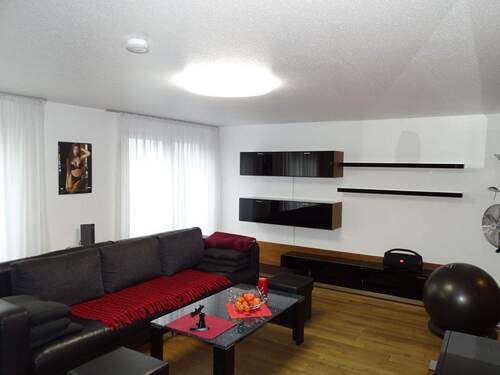 Wohnen - 2 Zimmer Etagenwohnung in Oftersheim