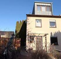 *NEU* GEPFLEGTES EINFAMILIENHAUS IN HARGESHEIM MIT 5 ZIMMERN IN SEHR RUHIGER GUTER SONNENLAGE!