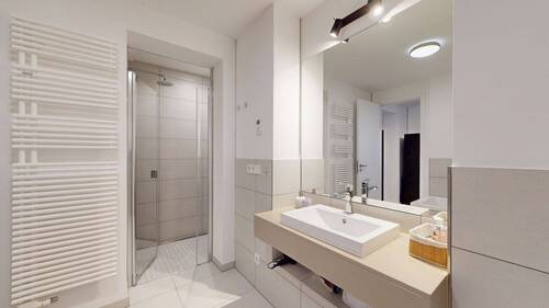 Badezimmer Ansicht II - 