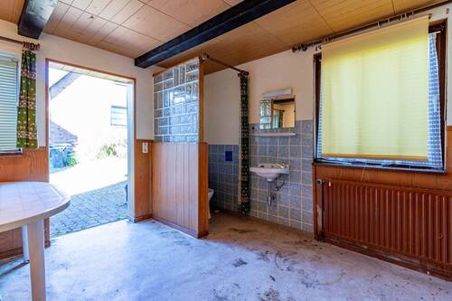 Lagerhalle - Eingang - 
