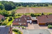 Luftbild - 7 Zimmer Einfamilienhaus zum Kaufen in Dörverden