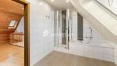 Haus 19 DG Badezimmer 2 - 