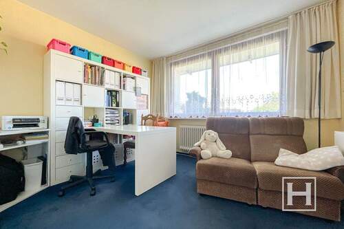 Wohnzimmer - 1 Zimmer Etagenwohnung zum Kaufen in Henstedt-Ulzburg