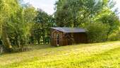 Grünfläche - Freizeit-Grundstück mit hochwertiger Hütte