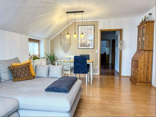 Wohnen - Etagenwohnung mit 63,00 m&sup2; in Bad Aibling zum Kaufen