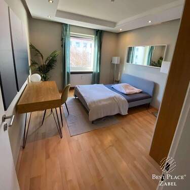 Schlafzimmer - Etagenwohnung mit 84,20 m&sup2; in München zum Kaufen