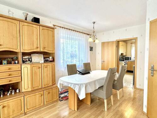 Essbereich neben der Küche - 