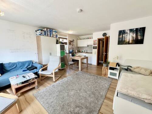 Zimmer - 1 Zimmer Etagenwohnung in Würzburg