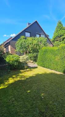 Front mit Gartenanteil - Einzugsbereites Endreihenhaus für die kleine Familie!