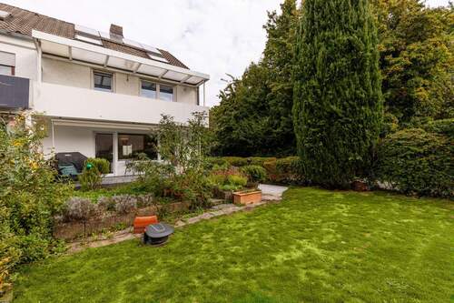 Hintere Hausansicht II - 