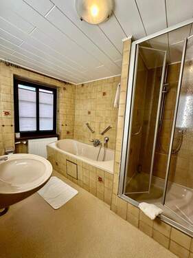 Badezimmer (Beispiel 3) - 