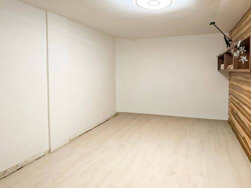 Potentieller Fitnessraum - 