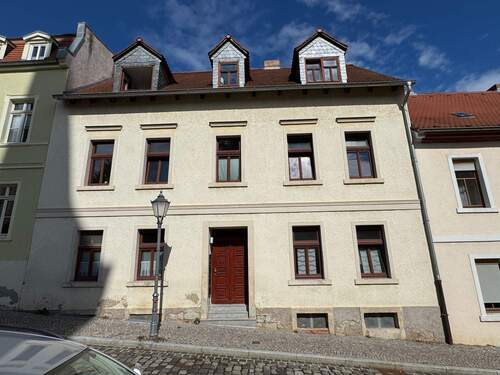 Schloßgartenstr.8.JPG - Vollvermietetes 6 Fam. Haus in sehr guter Lage von Bernburg