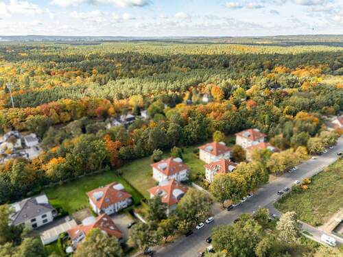 Drohnenaufnahme - 2 Zimmer Etagenwohnung zum Kaufen in Stahnsdorf