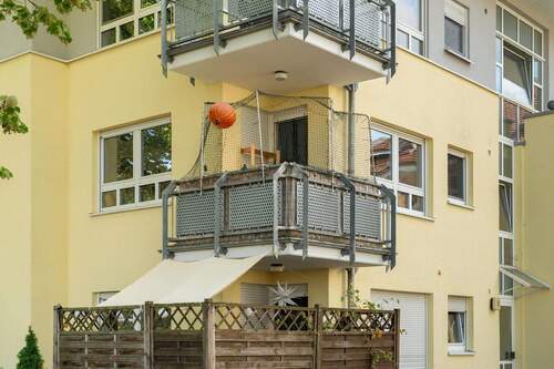 Ansicht vom Balkon - Etagenwohnung mit 51,00 m&sup2; in Stahnsdorf zum Kaufen