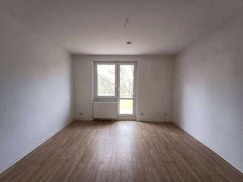 Wohnzimmer - Etagenwohnung mit 65,40 m² in Merseburg zur Miete