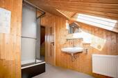 Badezimmer Dachgeschoss - 