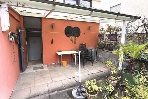 Terrasse/Pergola - 4 Zimmer Etagenwohnung zum Kaufen in Stuttgart