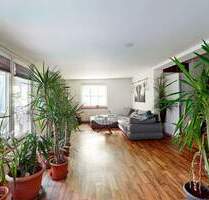 Bezugsfreies Einfamilienhaus mit großem Garten, Süd-Terrasse & Pool - Petershagen/Eggersdorf