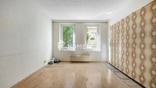 1. OG Wohnzimmer 1 - 