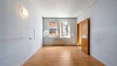 1. OG Schlafzimmer 1 - 