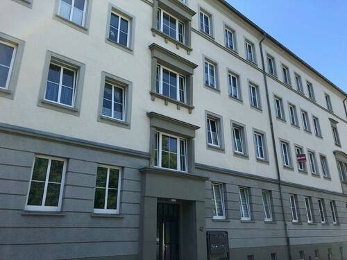 Hausansicht - Etagenwohnung mit 68,20 m² in Chemnitz zur Miete