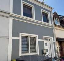 **Provisionsfrei** modernisiertes 1-Familienreihenhaus mit Altbaucharme - Bremen Lindenhof