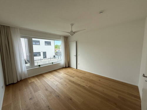 Schlafzimmer 1. OG - 