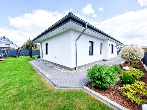 Bild 2 - 6 Zimmer Einfamilienhaus zum Kaufen in Magdeburg